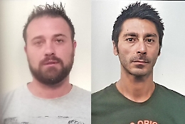 Avola, tentano di estorcere denaro a imprenditore: arrestati