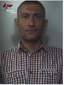 Depredavano auto a Taormina, ecco gli arrestati