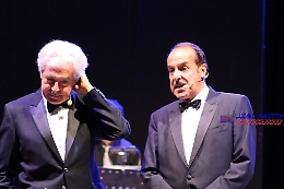 Il duo Solenghi-Lopez a Zafferana Etnea: le immagini dello show