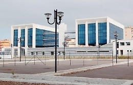 Palazzo di Giustizia abusivo di Gela salvato da demolizione