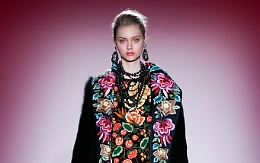 Moda autunno, c’è sempre tempo per i colori