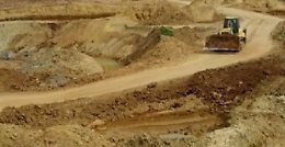 Colmavano ex cava con materiale da discarica: sequestrati 10 ettari a Lentini