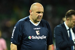 Serie B, guai non solo economici: il Cittadella espugna il Barbera e il Palermo perde la vetta