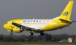 L'Odissea di Ferragosto a Santorini di 200 catanesi, passeggero risarcito con 700 euro