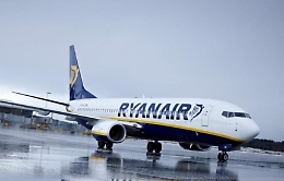 Sciopero per Ryanair, EasyJet e Volotea: "Niente acqua e cibo per gli equipaggi" tra motivi della protesta