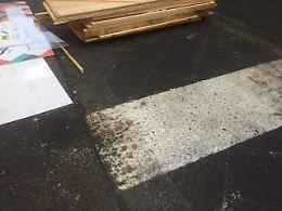 Come sporcare in maniera definitiva il lastricato in pietra lavica di via Etnea