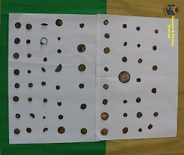 Lentini, eredita monete antiche e le consegna alla Guardia di Finanza