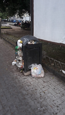 Catania: in Piazza 2 Giugno il degrado aumenta di giorno in giorno