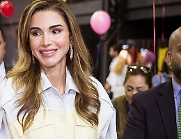 Rania di Giordania, regina sempre molto bella ma forse un po' cambiata?