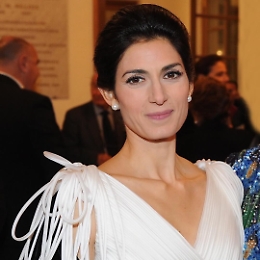 Opera di Roma, l'abito di Virginia non piace sui social