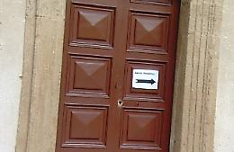 Qualcuno si è introdotto all'interno degli uffici anagrafe del palazzo municipale di Sciacca