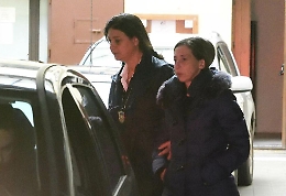 «Esasperata dalle richieste sessuali», ecco perché Salvatrice ha ucciso (con i figli) il marito