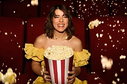 Federica Carta, dal Festival di Sanremo a Etnapolis con il suo "Popcorn"