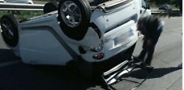 San Cipirello, auto si ribalta: per 63enne non c'è nulla da fare