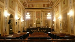 Quote rosa "spaccano" Ars: norma bocciata tra bagarre in Aula