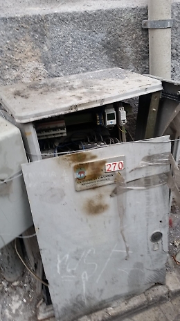 Catania: "Da oltre una settimana siamo al buio. Aiutateci!"