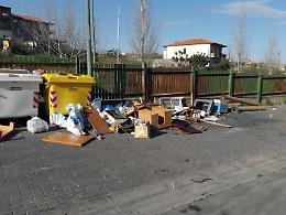 Librino, Viale Bummacaro: "Ed io pago la Tari!"