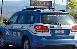 Sciacca, scontro fra un'auto e un furgone della Tim: muore una donna