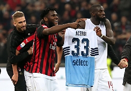 Maglia mostrata come trofeo e sputi, Milan-Lazio continua davanti al giudice sportivo