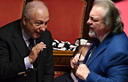 Dissesto, Stancanelli contro Giarrusso:  «Non può ricattare Catania così...»