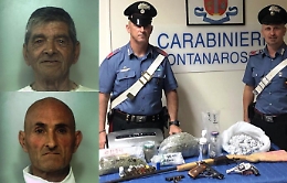 Droga e armi sequestrate nel Catanese: due arresti dei carabinieri