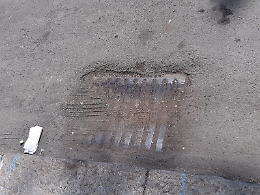 Catania: a Picanello i tombini sono tutti otturati