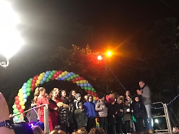 Il ballo dei piccoli rianima via Atenea