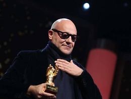 Il regista Gianfranco Rosi: «Dedico la nomination all'Oscar a Lampedusa»