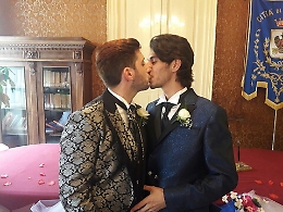 Francesco e Giosuè oggi sposi: a Vittoria si realizza un sogno d'amore