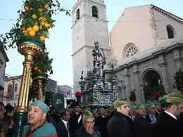 Siracusa: &egrave; Santa Lucia, la citt&agrave; abbraccia la Patrona