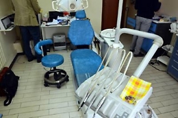 Ragusa, faceva il dentista senza laurea
Aveva  tanti clienti grazie alle tariffe basse