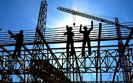 Così la burocrazia “uccide” gli appalti: più della metà delle gare ancora in sospeso