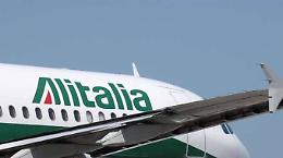 Parte da New York diretto a Catania ma muore a bordo dell'aereo in volo