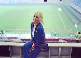 Natale casto per lady Icardi: niente più scatti hot