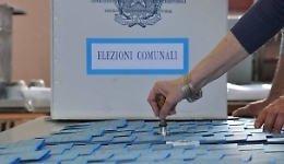 Comunali:  affluenza in calo, ma a Mazzarrone è record di votanti