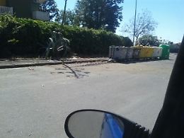Via Salanitro  e viale Tirreno finalmente ripulti: «Grazie!»