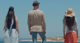 "Tutto questo mare", si naviga con Mario Venuti