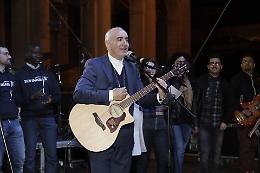 Don Tonino, il vescovo pop