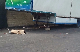 Catania, profilattici sparsi in corso Martiri della Libert&agrave; e nessuno pulisce