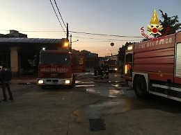 Catania, incendio al deposito AMT