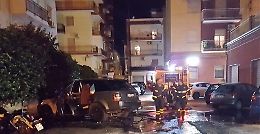 Siracusa, arrestati gli autori dell'incendio dell'auto del sindaco Garozzo