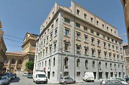 Tangenti per ristrutturare uffici ed enti, cinque indagati al provveditorato opere pubbliche