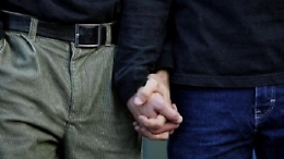 Tribunale riconosce la doppia paternità a una coppia gay