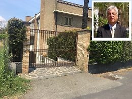 Giarre, rapina con sparatoria, ferito l'ex deputato regionale Nino Amendolia