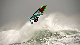 Il mare di Aci Castello come quello delle Hawaii