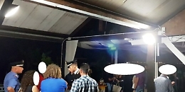 Spettacolo cantante neomelodico non autorizzato: sospeso dai Cc