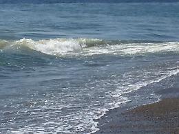 Giardini Naxos: l'indecenza della spiaggia libera