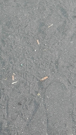 Catania, San Giovanni li Cuti: i cartelli non bastano a fermare l'inciviltà