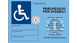 Con i passi dei parenti defunti parcheggiavano le auto nelle zone riservate ai disabili