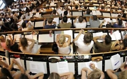 “Figli di” e tanti volti noti nei concorsi-lampo della Sanità siciliana